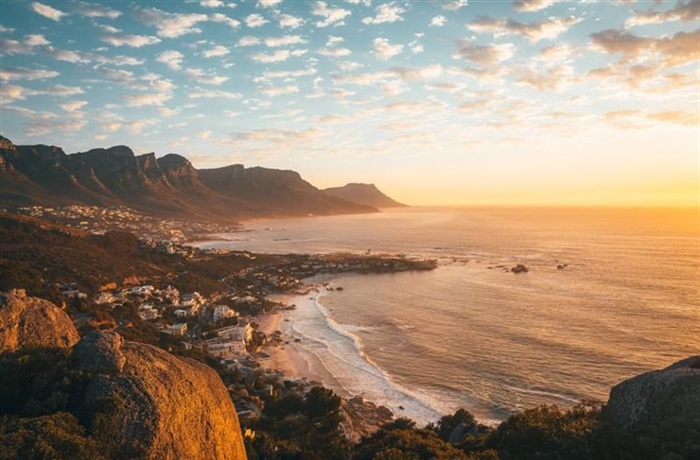 Cape Town, South Africa: Where Mountains Meet the Ocean